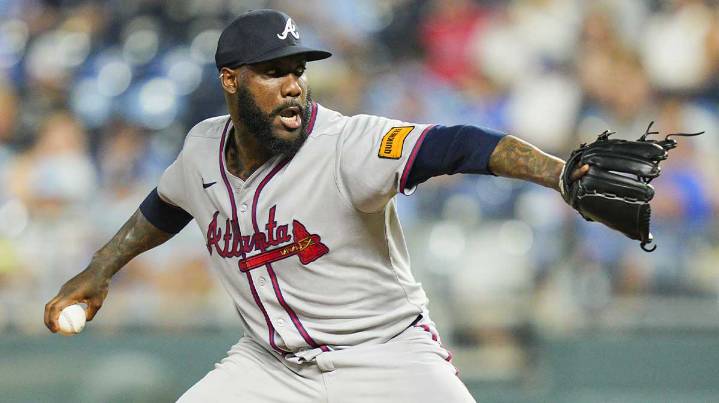 Astros ink former Braves reliever to bolster pen