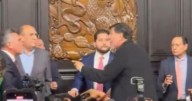 'Me golpeó y me dijo que me iba a matar', dice Fernández Noroña tras pleito con 'Alito'