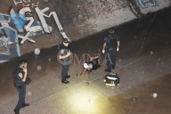 "Quiero volar", gritó antes de arrojarse al arroyo