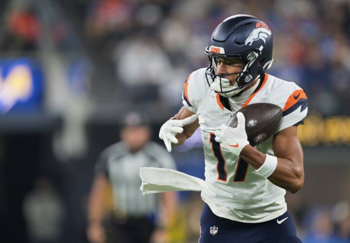 Did Broncos trade Devaughn Vele too soon?