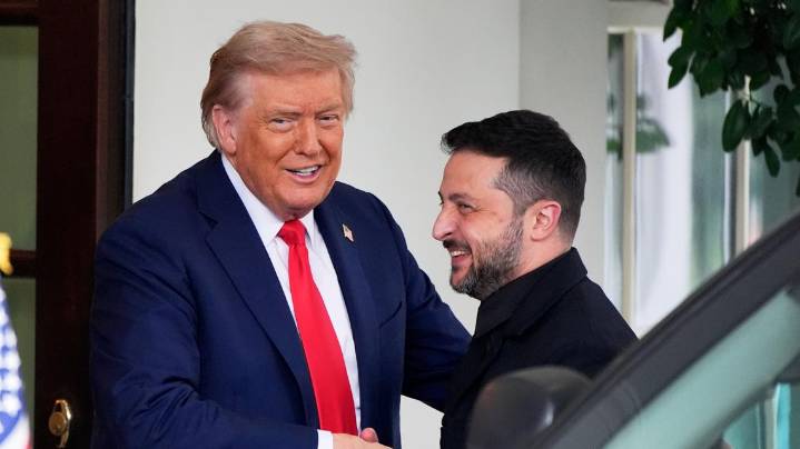 Zelenskyy, Trump express hope for trilateral talks with Putin to bring end to Russia