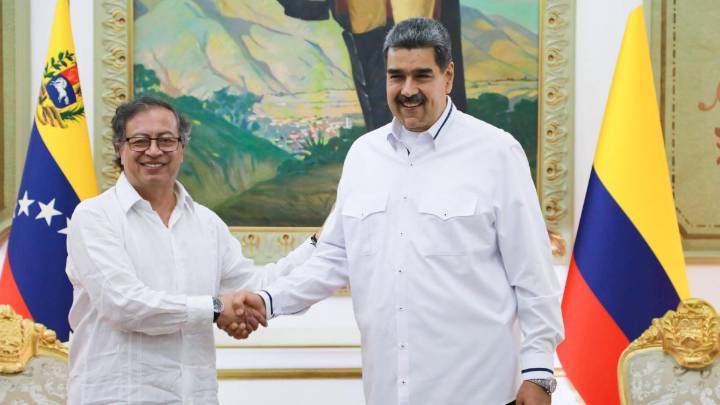 Presidente Gustavo Petro explica alcance de supuesta unión de Fuerza Pública con Venezuela: 'no ha hablado de unir ejércitos, sino de articularlos'