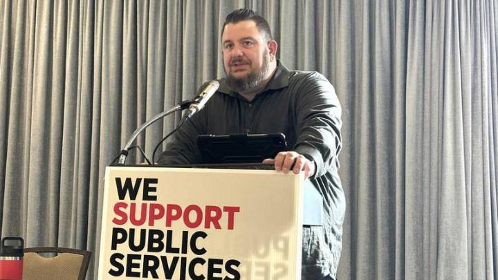 Alberta Government workers to protest in Lethbridge Tuesday