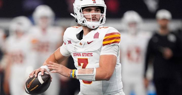 No. 22 Iowa St and No. 17 Kansas State take their Big 12 rivalry to Dublin for opener