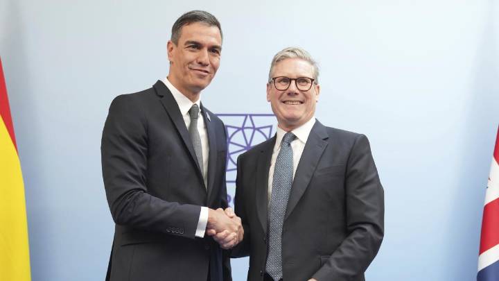 Sánchez se reunirá en septiembre con Starmer en Downing Street