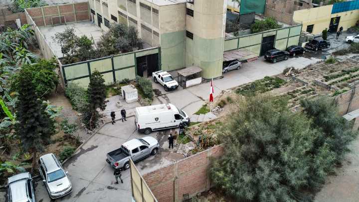 Martín Vizcarra es trasladado nuevamente al penal de Barbadillo tras anuncio de Santiváñez