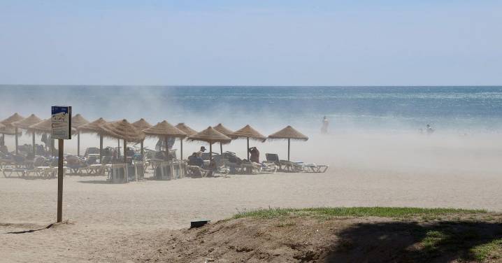 Aviso amarillo en la costa: fuertes rachas de viento de hasta 50 kilómetros por hora en Málaga