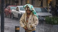Toma previsiones: doble alerta por pronóstico de lluvias fuertes en CDMX