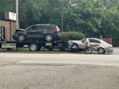 Injuries reported after two-vehicle crash in Warren