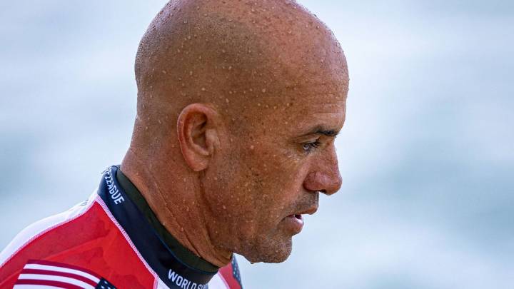 “RIP”: Kelly Slater Pays Tribute as American Surfing Legend With 14,642-Day Streak Dies at 77 Kelly Slater drops his heartfelt tribute to the surfing legend who once made his place in the record books