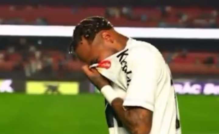 Neymar rompió en llanto luego que Santos cayera goleado 6