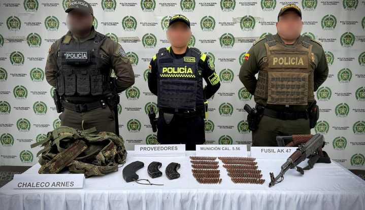 Menor que huyó de las disidencias reveló caleta de armas en Popayán