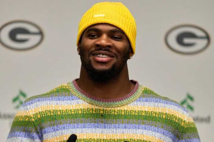 Packers GM Shows True Colors After Departing From 29YO Veteran Amid $188M Blockbuster Move Green Bay sacrificed loyalty for Lombardi glory by letting go of Kenny Clark to land Micah Parsons as the NFC