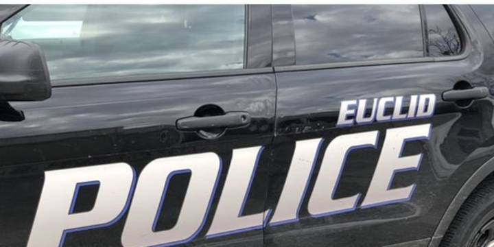 Man fatally shot at Euclid apartment complex