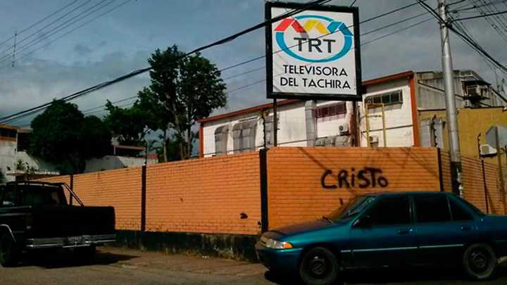 Denuncian cierre parcial del canal de TV tachirense TRT