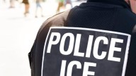 ICE convierte el estacionamiento de tienda departamental de Los Ángeles en símbolo de las redadas migratorias