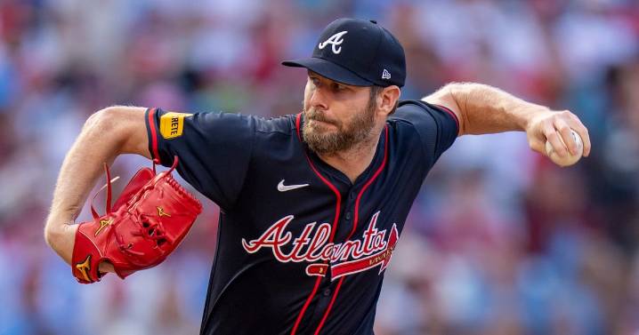 Braves lose in Sale’s return to mound