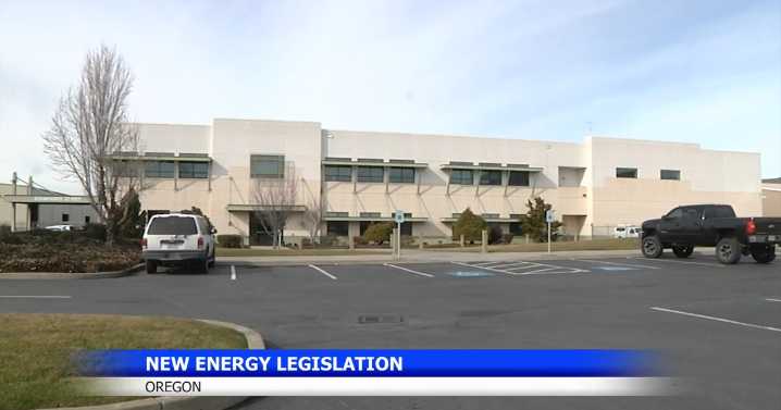 Oregon Governor Tina Kotek signs energy bills to cut electricity costs