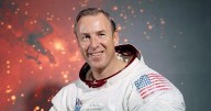 Apollo 13 Commander Astronaut Jim Lovell Dead at 97