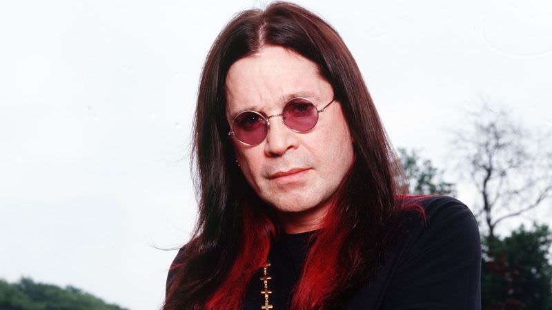 Ozzy Osbourne murió de un ataque al corazón, según un informe que cita su certificado de defunción