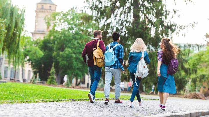 Naperville PD sparks conversation on college safety 