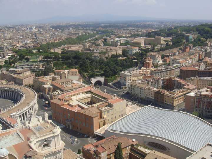 Vatican publishes regulations on the awarding of public contracts