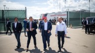 Paralizan la cárcel con caimanes de Trump por motivos ambientales