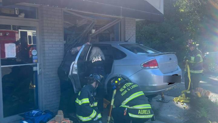 Newtown restaurant closed after car crashes into it