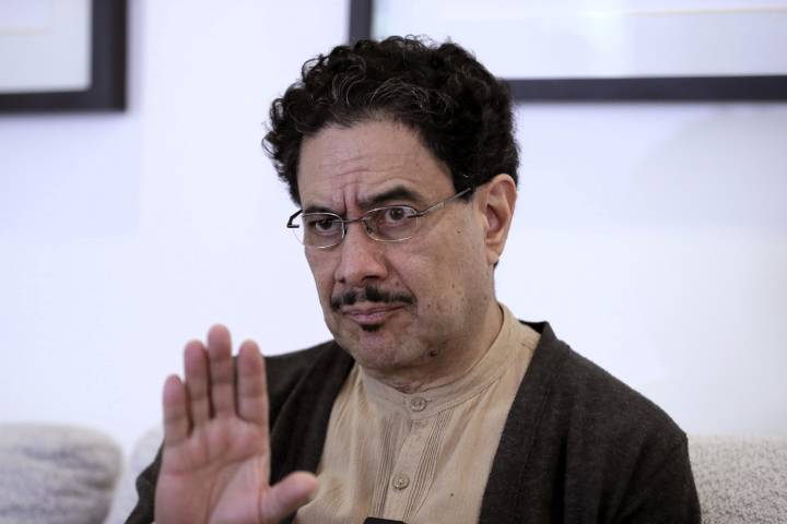 Senador Cepeda dice que respeta pero no comparte el fallo que ordenó la libertad de Uribe