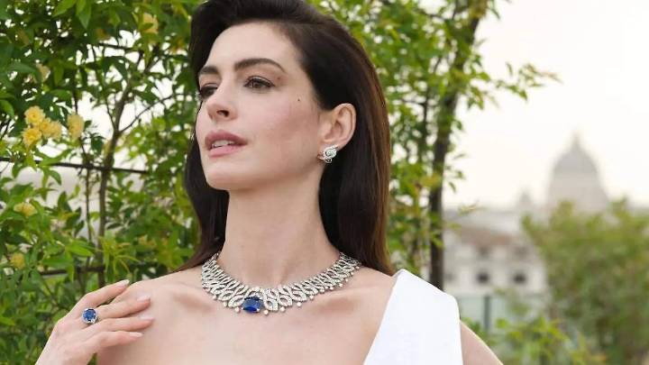 Así fue la caída de Anne Hathaway en pleno rodaje de El Diablo Viste a la Moda 2