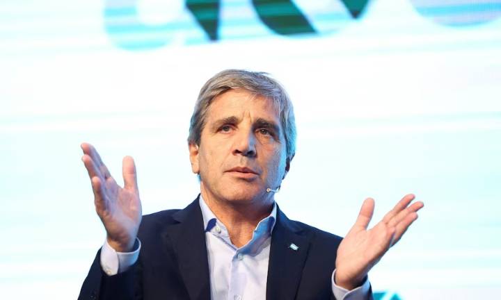 Por el pago de deuda, el Gobierno tuvo superávit primario en julio, pero déficit financiero por $ 168.000 millones