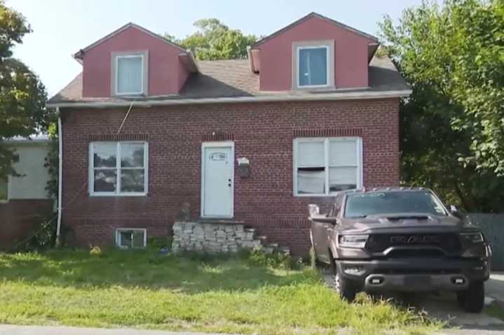 Adolescente gravemente herido en tiroteo en Suffolk