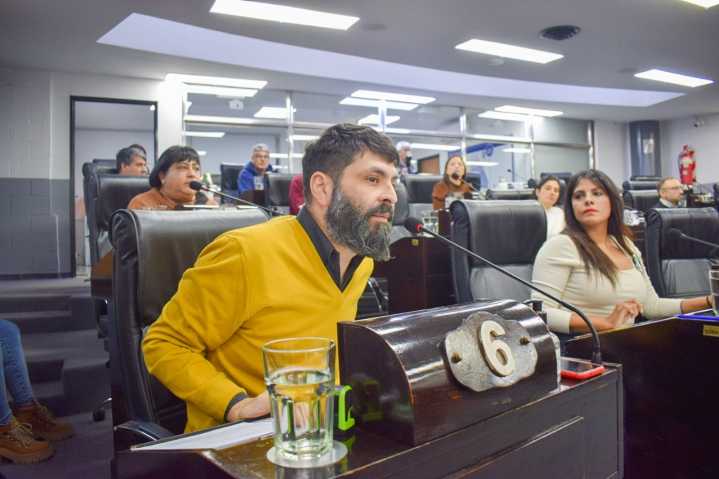 "Desde el peronismo registramos un crecimiento del rechazo a Milei"
