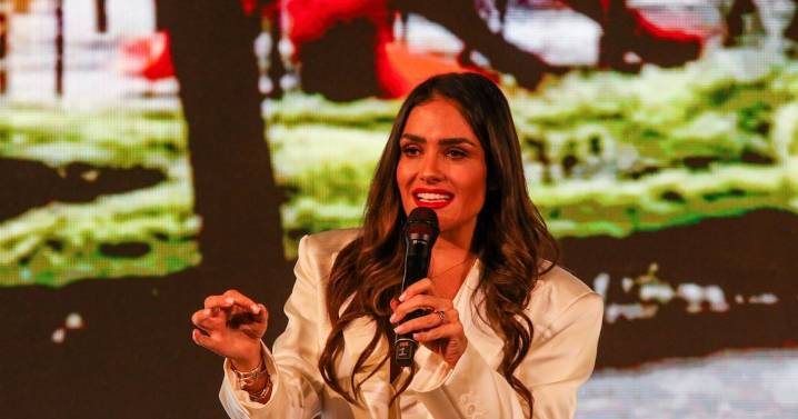 ‘La Resistencia’ de Alessandra Rojo de la Vega: ¿Dónde y a qué hora inicia marcha de la oposición en CDMX?