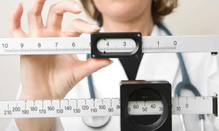 Fibra y obesidad: cómo este nutriente clave ayuda a controlar tu peso