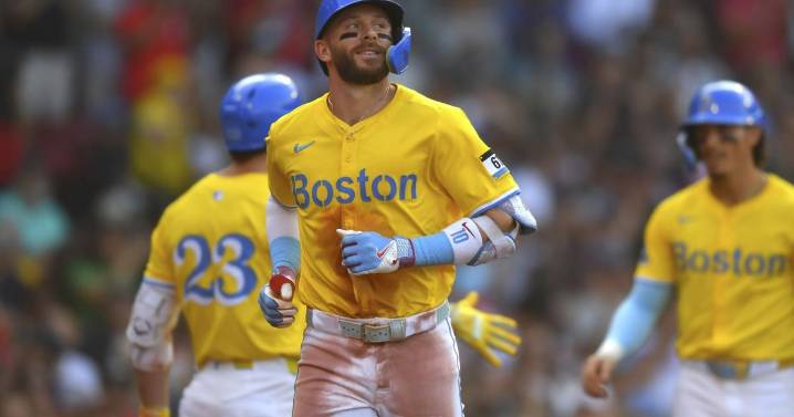 Trevor Story hits a 3-run homer as the Red Sox hold off the Marlins for a 7