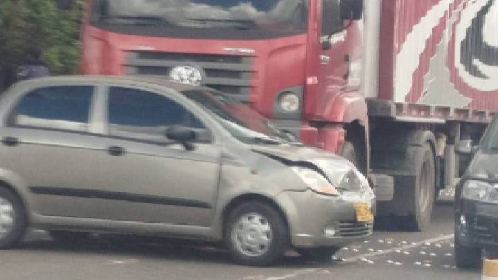 Choque provoca fuerte congestión entre Mosquera y Funza