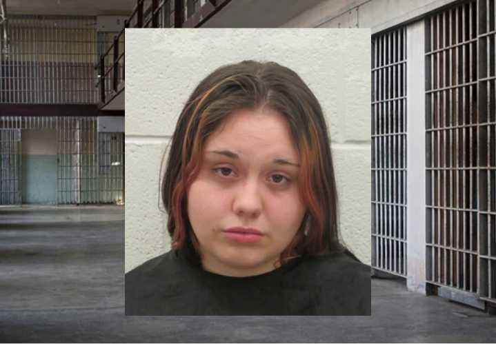 Mujer sentenciada a prisión por pornografía infantil en NC
