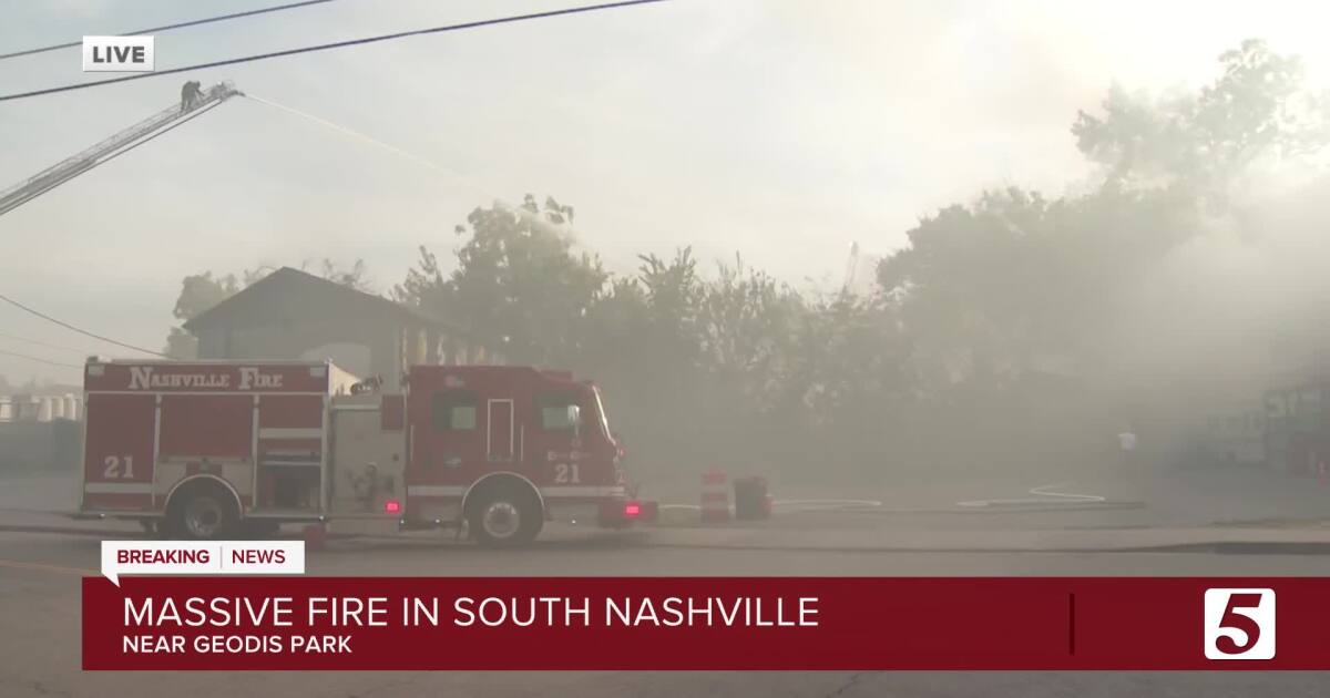 Fire at Nashville recycling center creates large plume of smoke