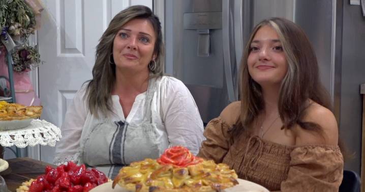 Love Bug Pie brings mother and daughter closer through entrepreneurship and baking