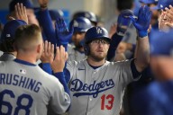 Dodgers 3B Max Muncy (oblique) returns to IL
