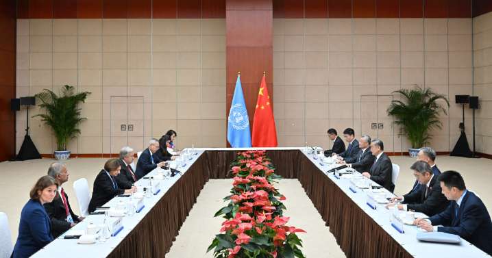 Xi Jinping, Putin y Modi se encuentran en Tianjin para la cumbre de la OCS