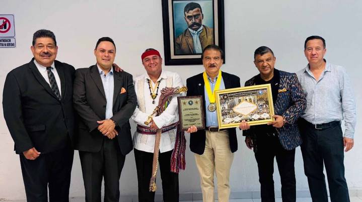 Desde el otro lado del Rio Bravo: Personalidades galardonadas en Cuernavaca, Morelos