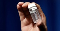 Qué es el fentanilo, la droga que se contaminó con bacterias y mató a casi cien personas en Argentina