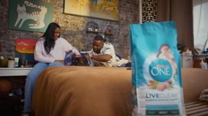 Can Cat Food Save Your Relationship? Purina ONE LiveClear and Dating Show Host Nick Lachey Help Cat