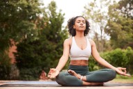 Lululemon: Don't Give Up On It Yet (NASDAQ:LULU)