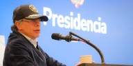 Petro causó risas al hablar sobre experimento revolucionario de inteligencia artificial: “No somos científicos, no podemos discutir el tema”