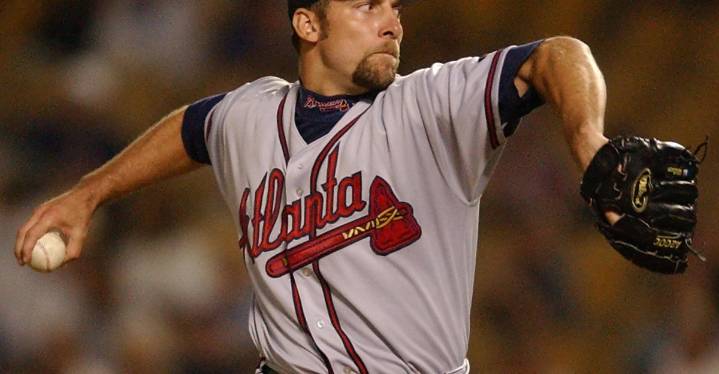 This Day in Braves History: John Smoltz reaches 40 saves in 2002