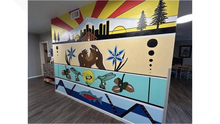 Milwaukie shelter celebrates 1 year of successfully finding housing for families