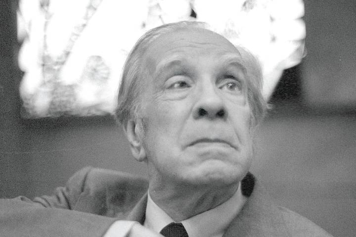 Un edificio de 90 años. La historia detrás de la biblioteca donde Borges escribió su obra cumbre